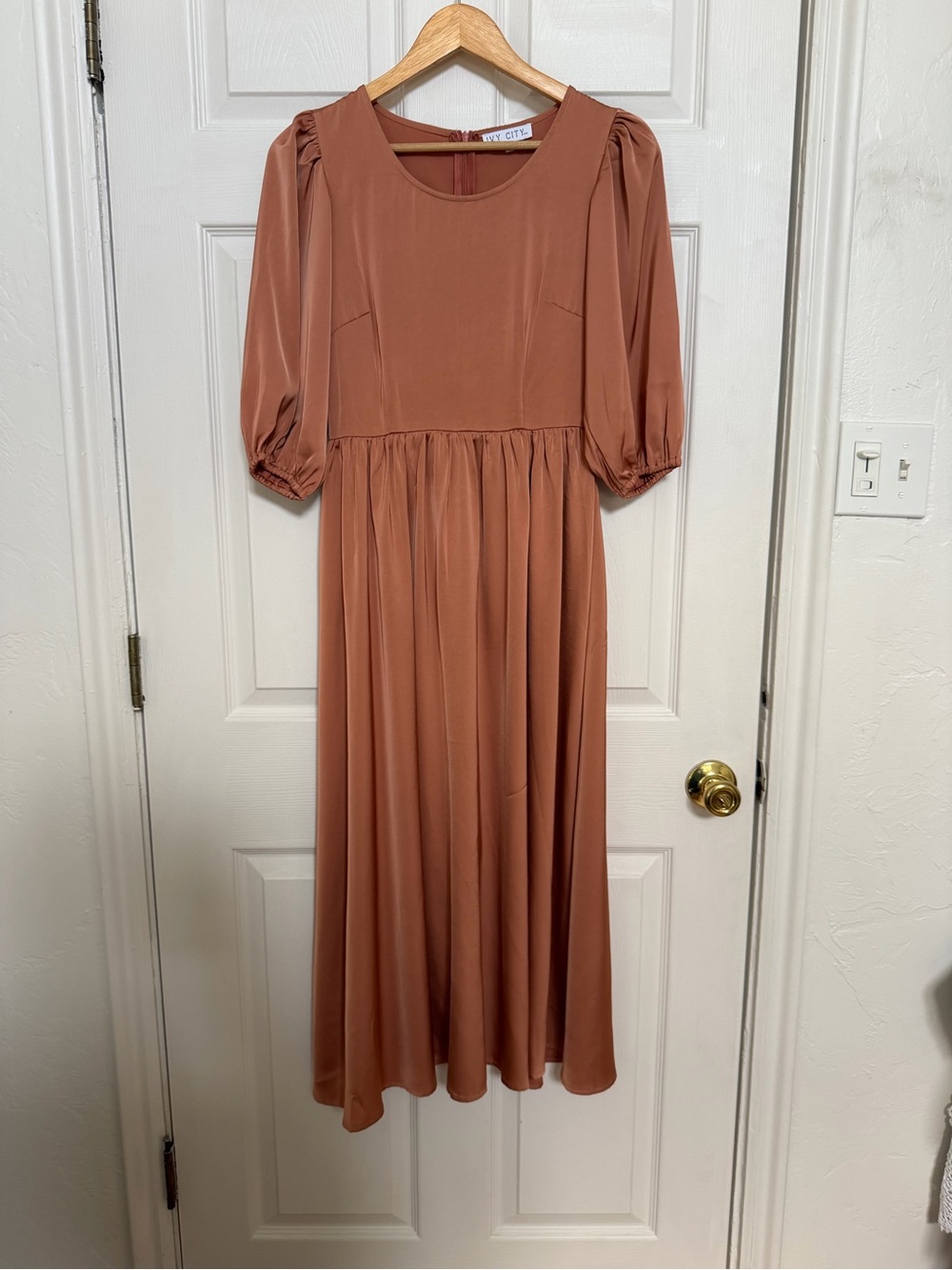 Ivy City Co Rust Midi Dress with Puff Sleeves